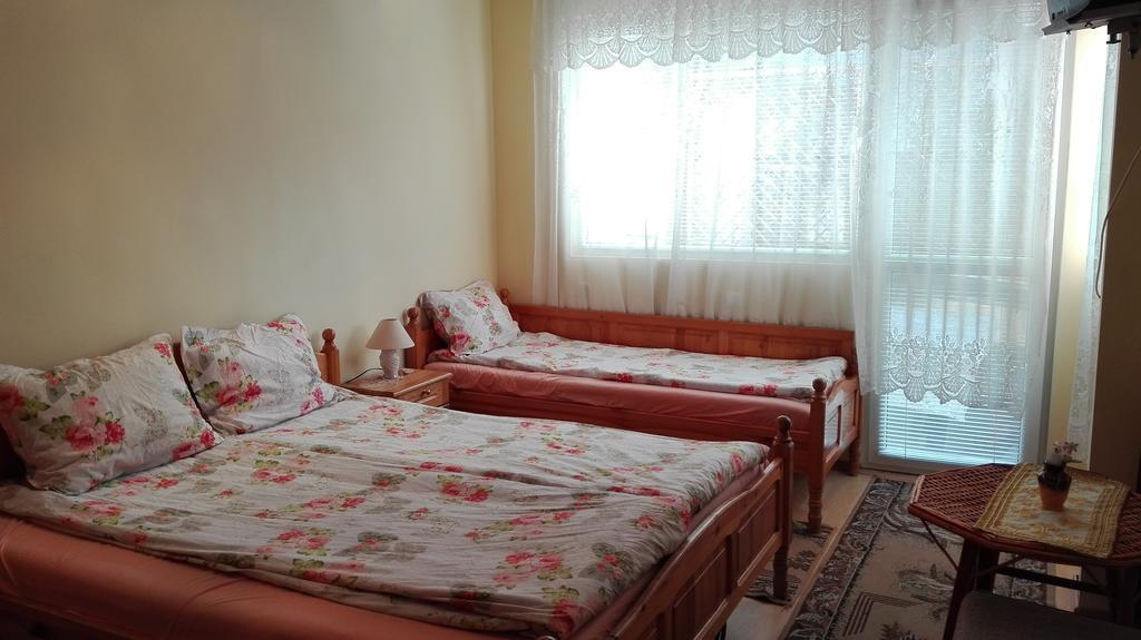 Family Hotel Velevi Velingrad Exteriör bild